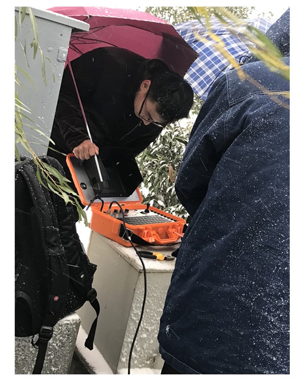 某航电枢纽现场